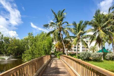 Villa The Trinidad -Pool & Parking à Key West Extérieur photo