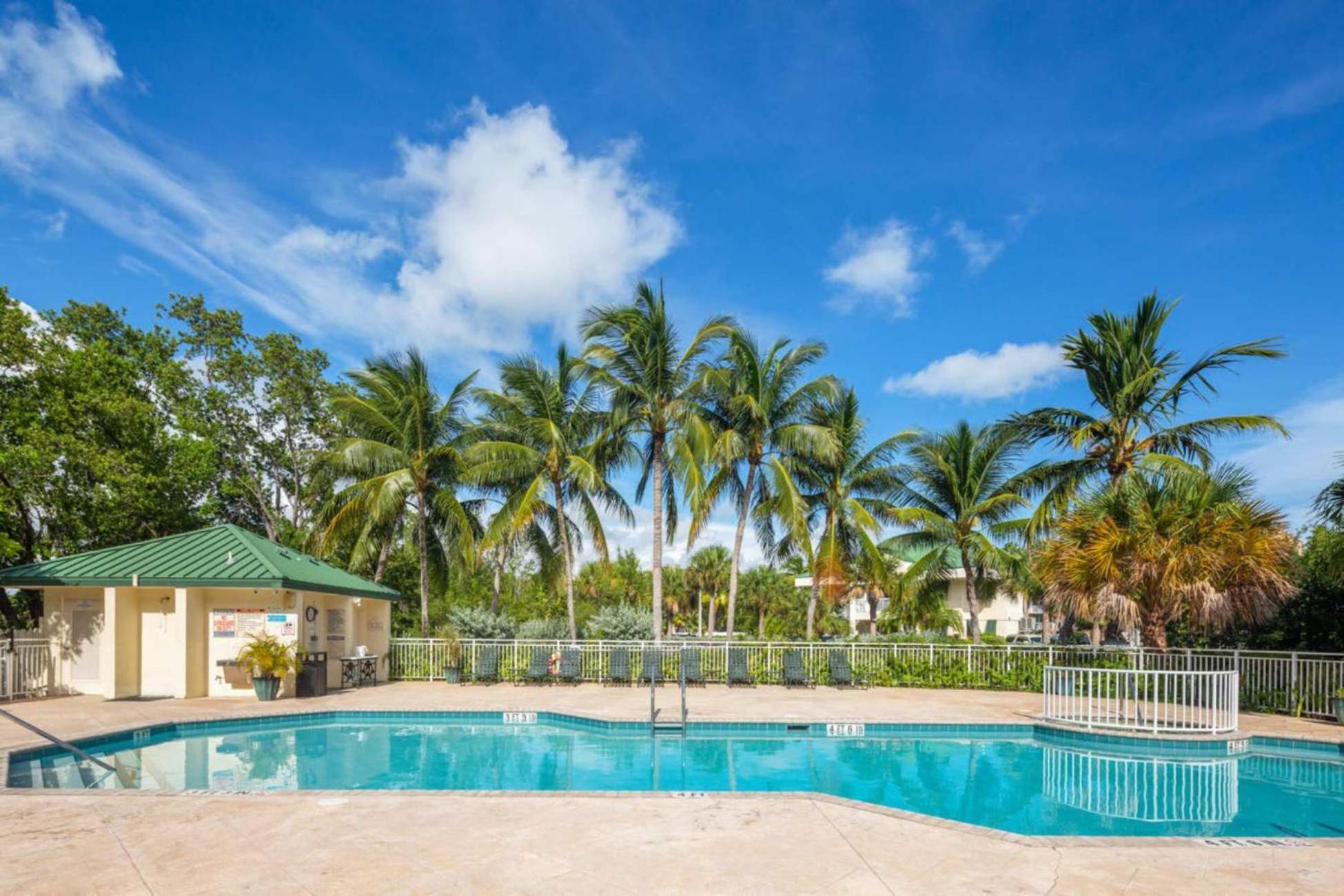 Villa The Trinidad -Pool & Parking à Key West Extérieur photo