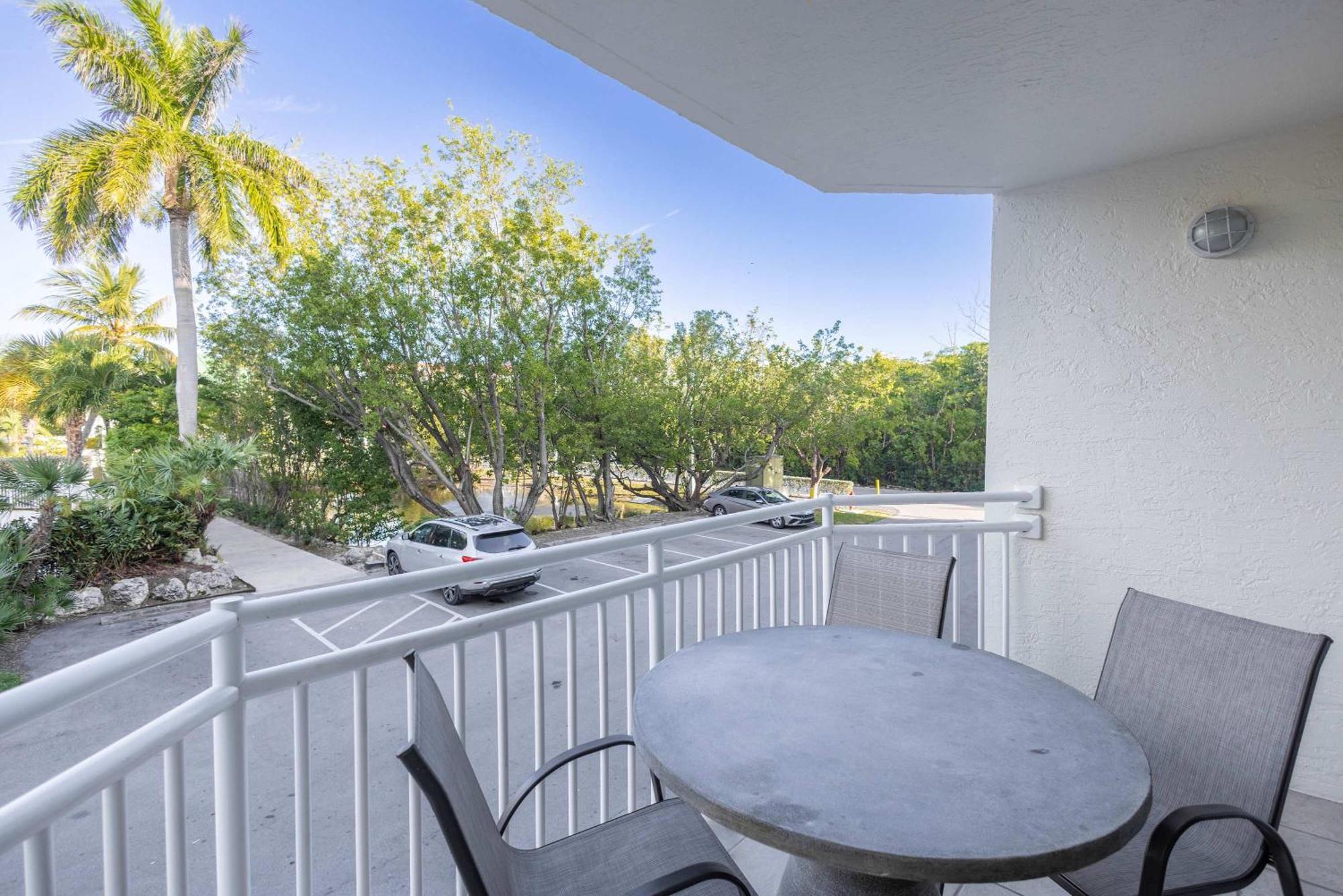Villa The Trinidad -Pool & Parking à Key West Extérieur photo