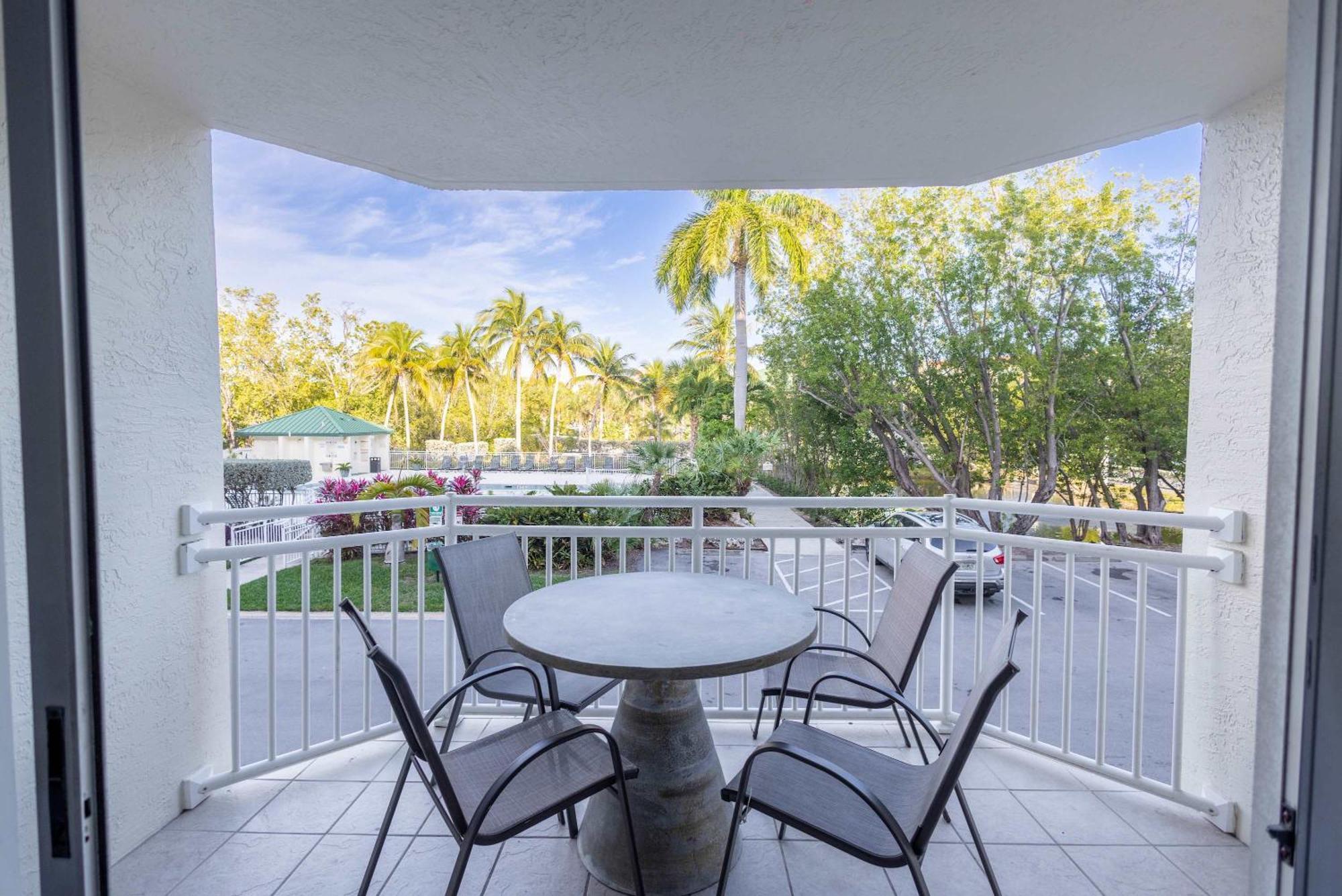 Villa The Trinidad -Pool & Parking à Key West Extérieur photo